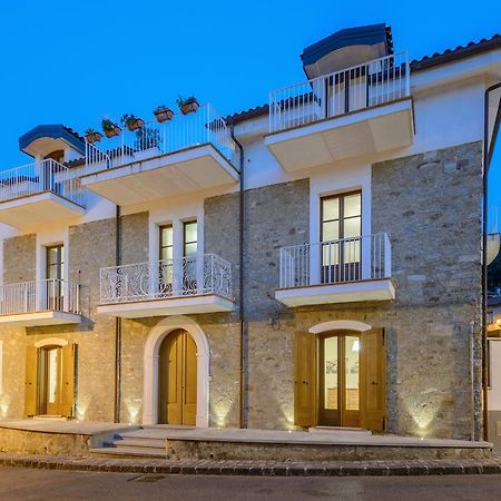 La Bifora B&B 奥利亚斯特罗奇伦托 外观 照片